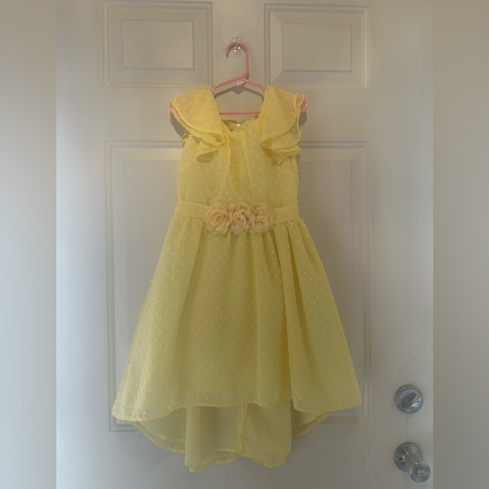 Gently used size 6 Wonder Nation Dress